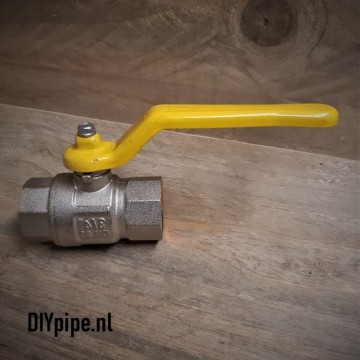 Kogelkraan geel